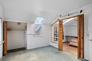 2422 E Louisa St, Seattle, WA 98112 - Photo 11