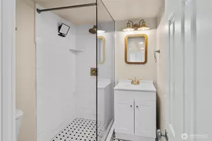 300 S 1st St, Roslyn, WA 98941 - Photo 33