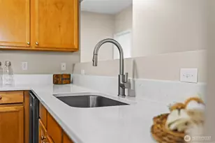 10016 186th Pl E, Puyallup, WA 98375 - Photo 11