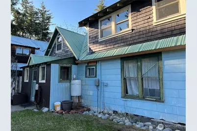 136 4th Street, Roslyn, WA 98941 - Photo 5