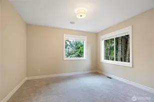 1528 NE 97th St, Seattle, WA 98115 - Photo 15