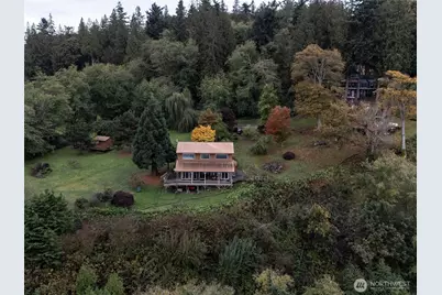 26 E Port Gardner Dr, Everett, WA 98206 - Photo 25