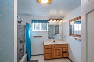 26 E Port Gardner Dr, Everett, WA 98206 - Photo 15