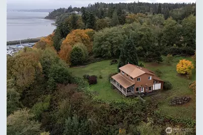 26 E Port Garden Dr, Everett, WA 98206 - Photo 25