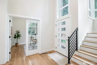 12648 NE 80th Street, Kirkland, WA 98033 - Photo 3