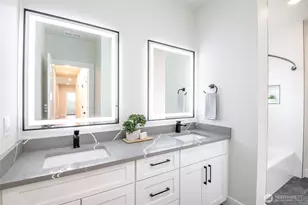 12648 NE 80th St, Kirkland, WA 98033 - Photo 25