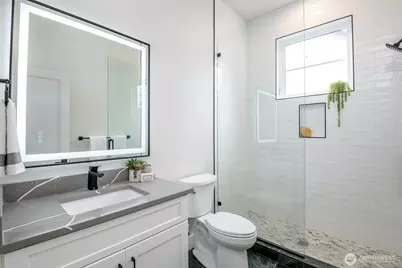 12648 NE 80th Street, Kirkland, WA 98033 - Photo 15