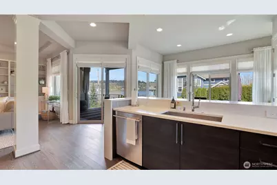 3319 Burnett Avenue N, Renton, WA 98056 - Photo 13