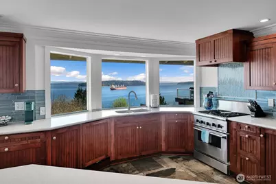 1757 Miracle Mile Drive E, Port Orchard, WA 98366 - Photo 11