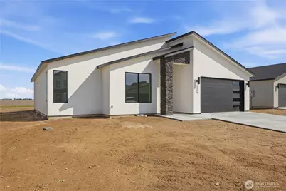 4307 W Surf Scoter Street, Moses Lake, WA 98837 - Photo 1