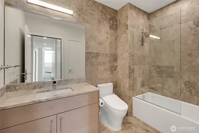 121 Stewart Street #3504, Seattle, WA 98121 - Photo 25