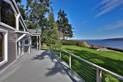 2693 North Bluff Road, Greenbank, WA 98253 - Photo 31