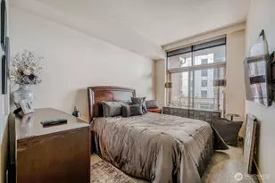 10650 NE 9th Pl, Bellevue, WA 98004 - Photo 21