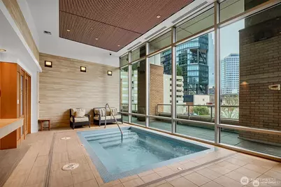 10650 NE 9th Place #GS526, Bellevue, WA 98004 - Photo 31