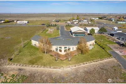 7618 Bouldercrest Road NE, Moses Lake, WA 98837 - Photo 1