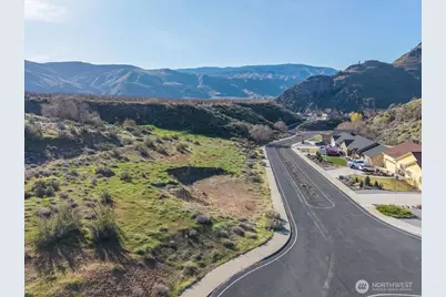 9988 Saska Way, Entiat, WA 98822 - Photo 17