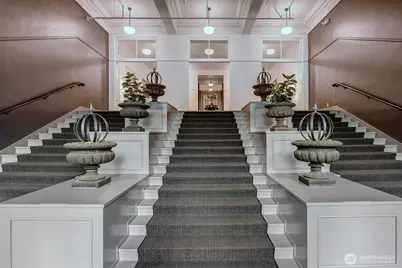 201 Galer Street #331, Seattle, WA 98109 - Photo 27