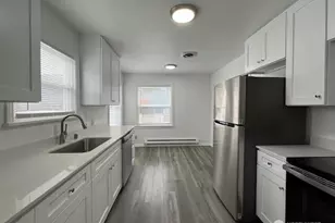 3119 Bridgeport Way W, University Place, WA 98466 - Photo 7