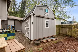 4460 Fir Dr NE, Bremerton, WA 98310 - Photo 33