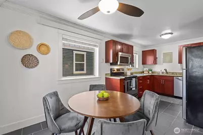 1430 NW 59th Street #202, Seattle, WA 98107 - Photo 9