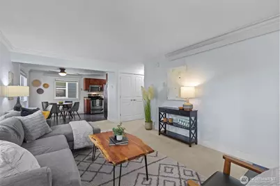 1430 NW 59th Street #202, Seattle, WA 98107 - Photo 3