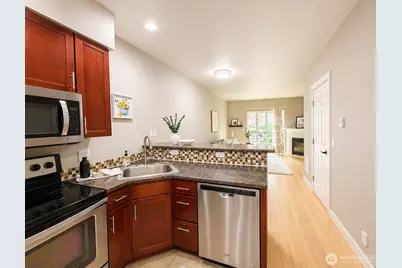 7322 Rainier Avenue S #502, Seattle, WA 98118 - Photo 5