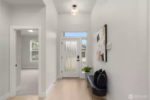 16402 30th Ave E, Tacoma, WA 98446 - Photo 7