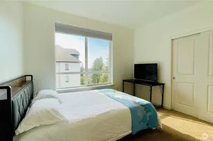 2424 S 41st St, Tacoma, WA 98406 - Photo 9