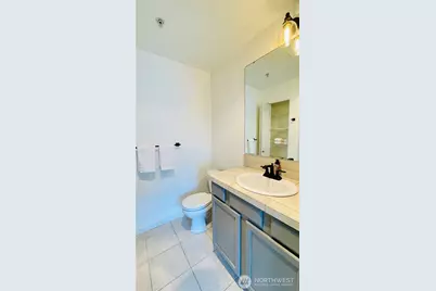 2424 S 41st Street #B526, Tacoma, WA 98406 - Photo 7