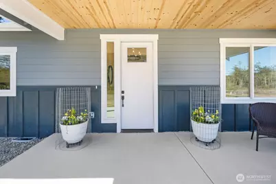 1676 Pedersen Farm Lane, Oak Harbor, WA 98277 - Photo 7