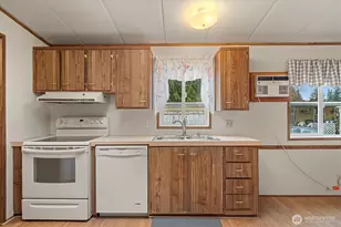 9403 Pierce Ln, Sedro Woolley, WA 98284 - Photo 13