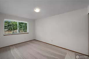 1051 E Ballantrae Dr, Shelton, WA 98584 - Photo 17