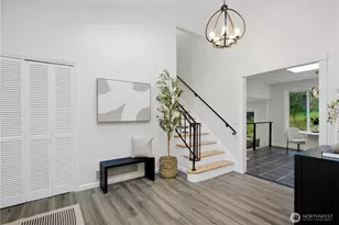 1705 NE 130th Pl, Seattle, WA 98125 - Photo 13