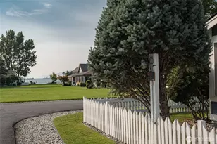 101 Flip Flop Ln, Oroville, WA 98844 - Photo 3