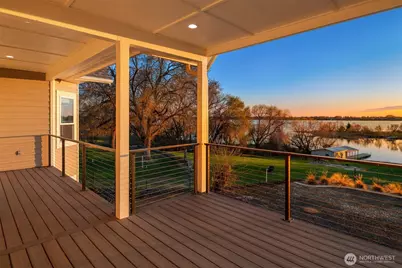 2762 Elgin Road NE, Moses Lake, WA 98837 - Photo 3