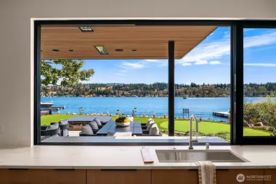 5330 Butterworth Road, Mercer Island, WA 98040 - Photo 13