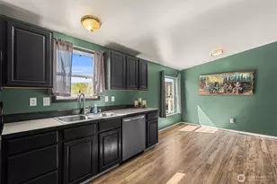 1053 S Perry Ave, East Wenatchee, WA 98802 - Photo 11