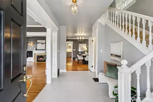 1606 33rd Ave, Seattle, WA 98122 - Photo 3