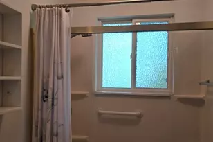 16301 N Wallingford Ave N, Shoreline, WA 98133 - Photo 9