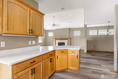 1611 SW Vanguard Street, Oak Harbor, WA 98277 - Photo 17