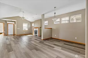 1611 SW Vanguard St, Oak Harbor, WA 98277 - Photo 9