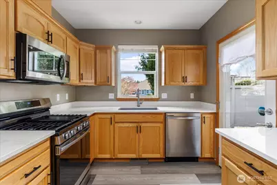 1611 SW Vanguard Street, Oak Harbor, WA 98277 - Photo 15