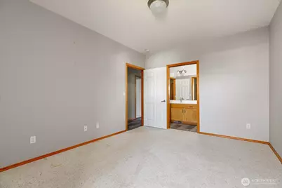 1611 SW Vanguard Street, Oak Harbor, WA 98277 - Photo 23