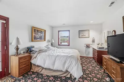 6114 Willow Grove Road, Longview, WA 98632 - Photo 13