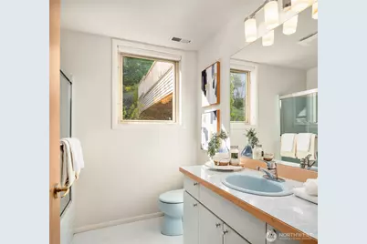 936 170th Place SE, Bellevue, WA 98008 - Photo 27