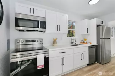 120 Tracy Avenue N, Port Orchard, WA 98366 - Photo 15