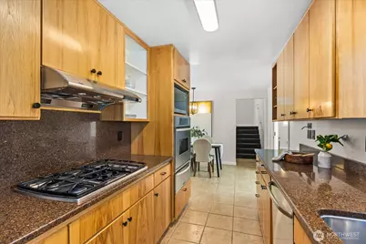 10601 242nd Place SW, Edmonds, WA 98020 - Photo 11