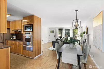 10601 242nd Place SW, Edmonds, WA 98020 - Photo 9