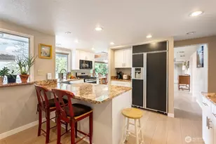 5408 Sunset Ave, Anacortes, WA 98221 - Photo 13