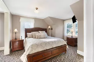 303 7th St, Anacortes, WA 98221 - Photo 11